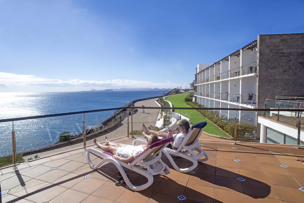 Hotel Mirador Papagayo By Livvo Playa Blanca  Exterior photo